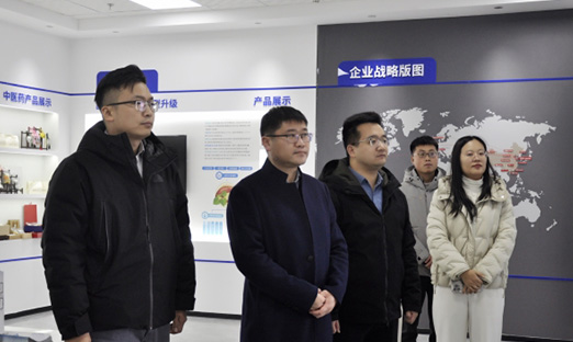 青岛科技大学访企拓岗活动：走进山东尊龙凯时控股集团