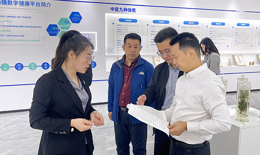 中山市招商考察团莅临尊龙凯时集团，共探工业融合新机缘